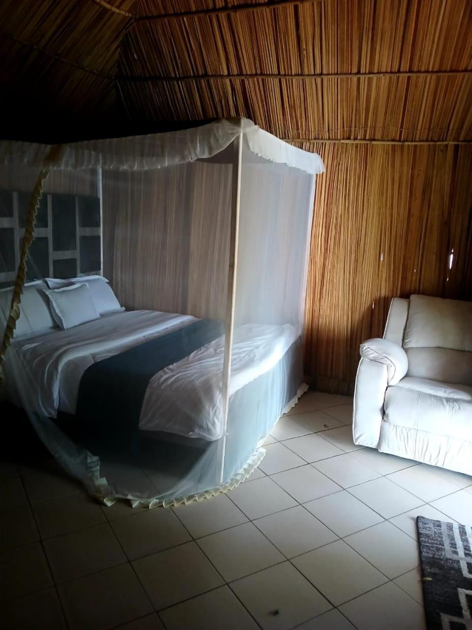 Ches Bay Resort Nangina Εξωτερικό φωτογραφία